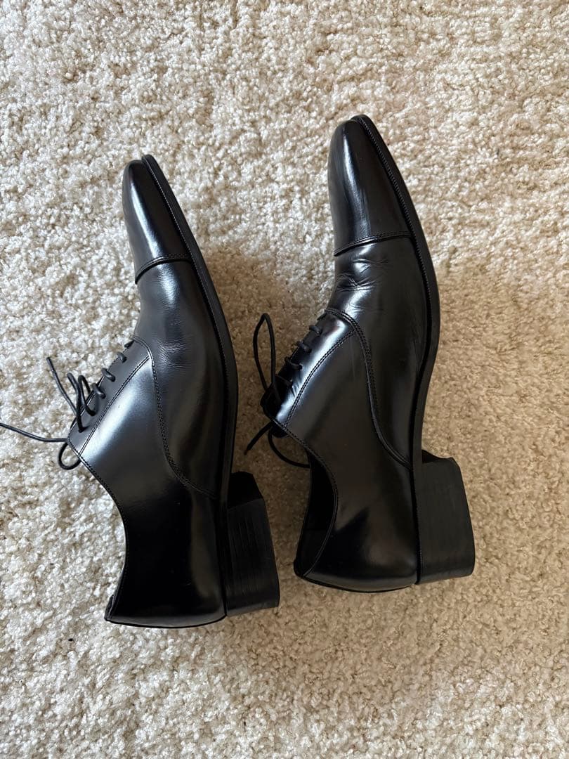 アデロ〈6cmUP シークレットシューズ〉ストレートチップ／黒　26cm