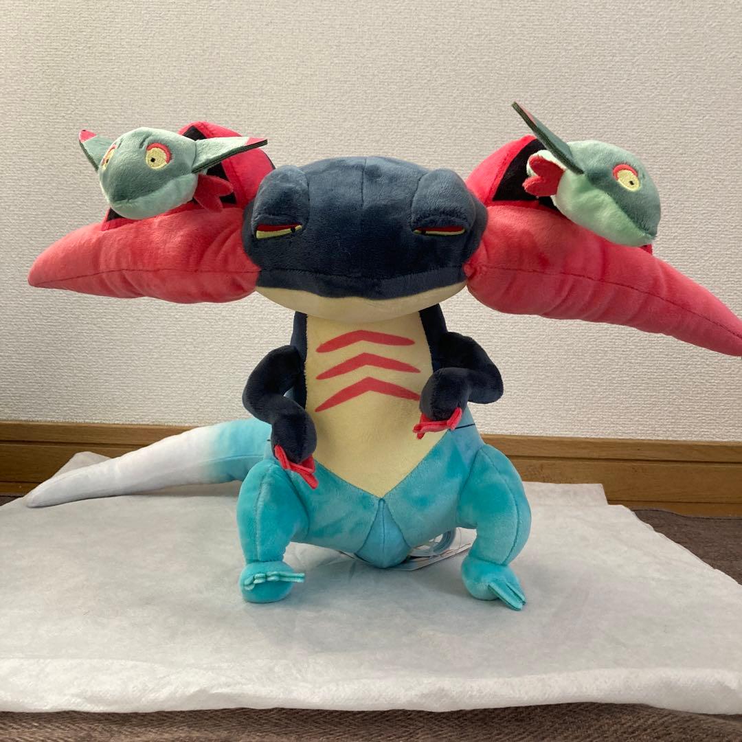 ドラパルト　ぬいぐるみ