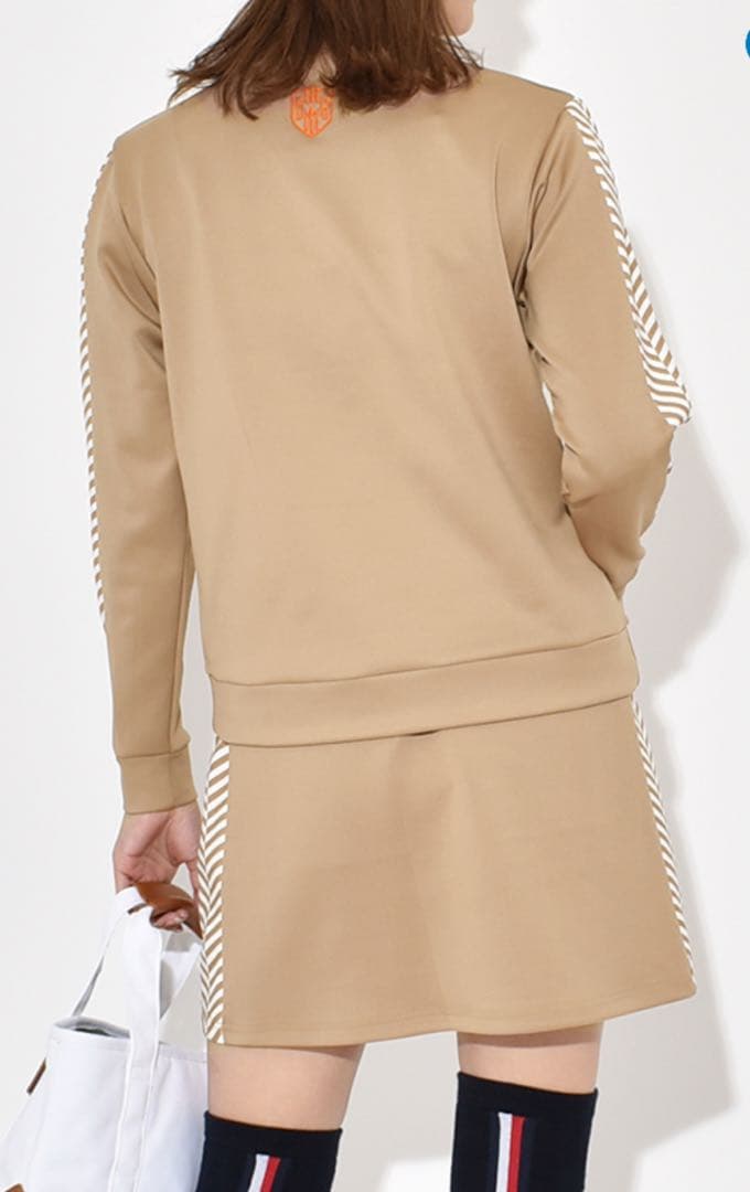 新品　デルソルゴルフ　セットアップ　スウェット　スカート　ヘリンボーン　ベージュ