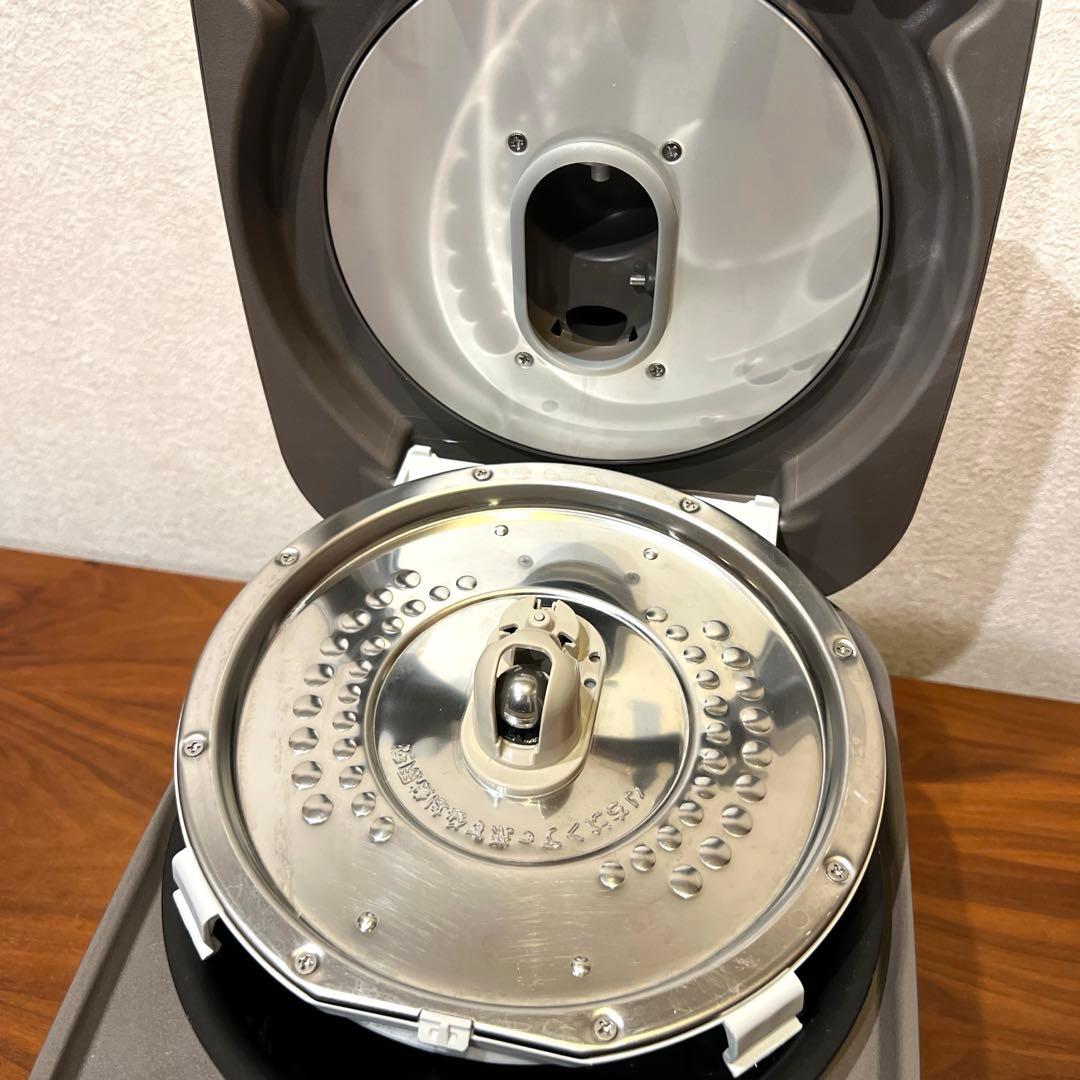 美品　炊飯器 5.5合炊き IH圧力＆スチーム ふっくら御膳 RZ-TS104M