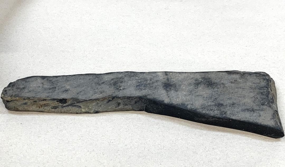 磬石 石琴 サヌカイト 音の出る石 楽器 昭和レトロ 中古品 たたき棒 台座付