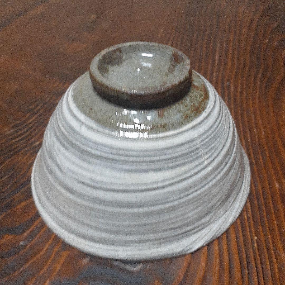 李朝鶏龍山刷毛目人参文茶碗