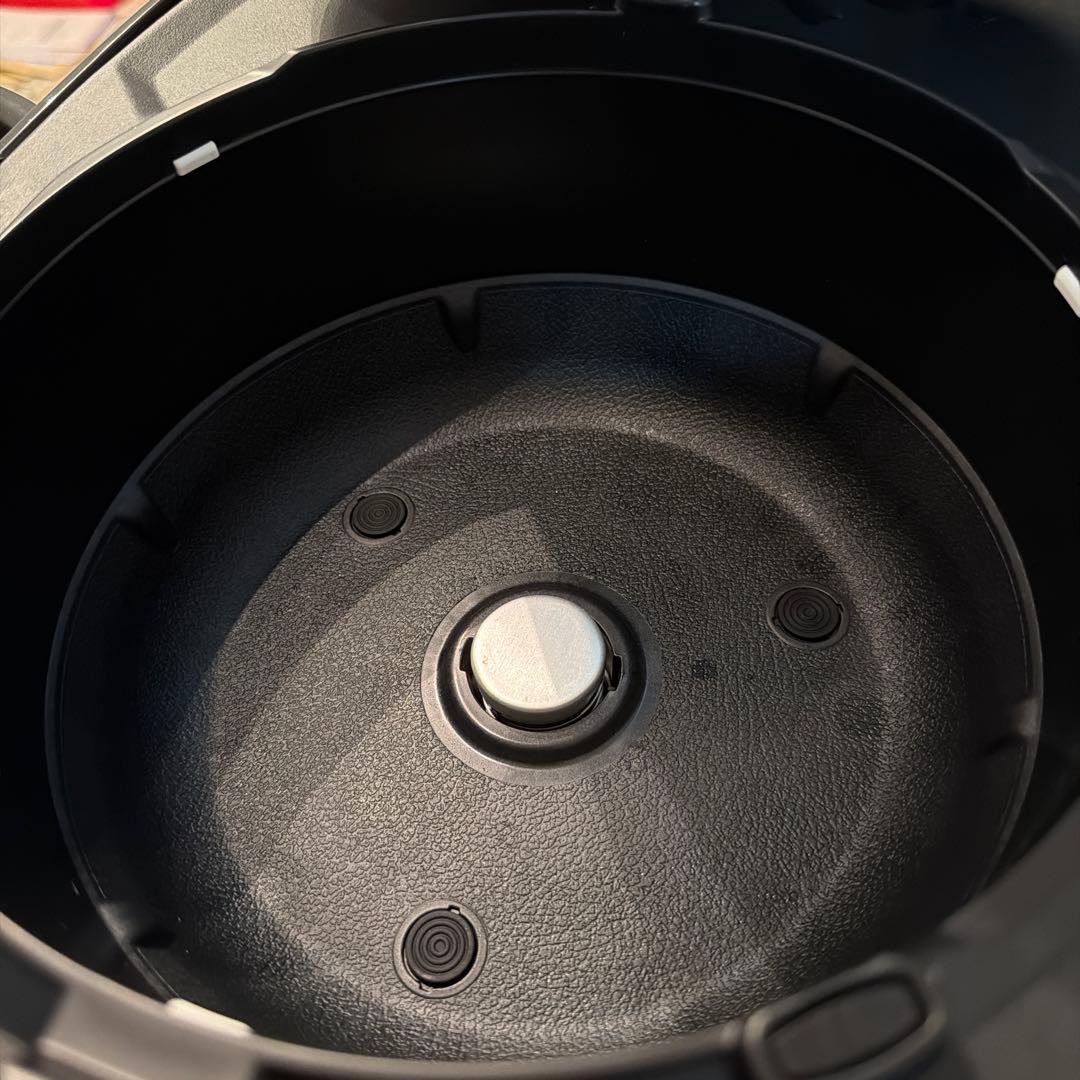 パナソニック炊飯器　Panasonic SR-FE101