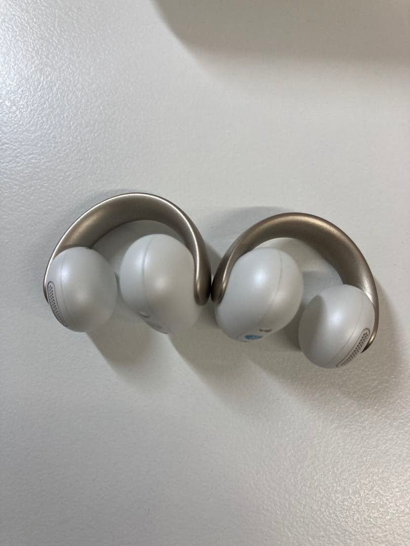 ほぼ未使用　soundcore AeroClip ワイヤレスイヤホン