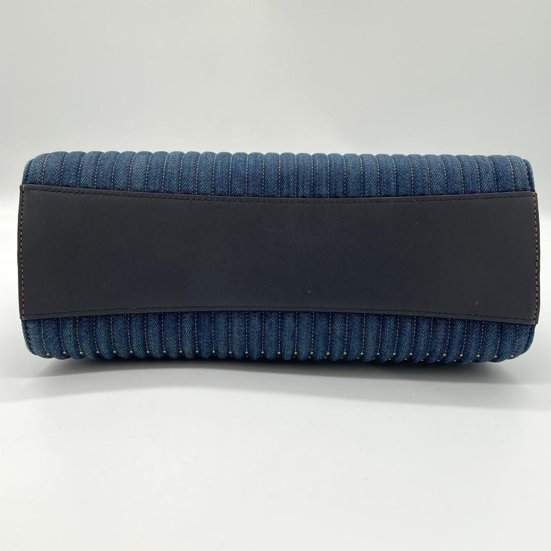 【極美品】コーチ　ショルダーバッグ　ティーローズ　ターンロック　デニム　青