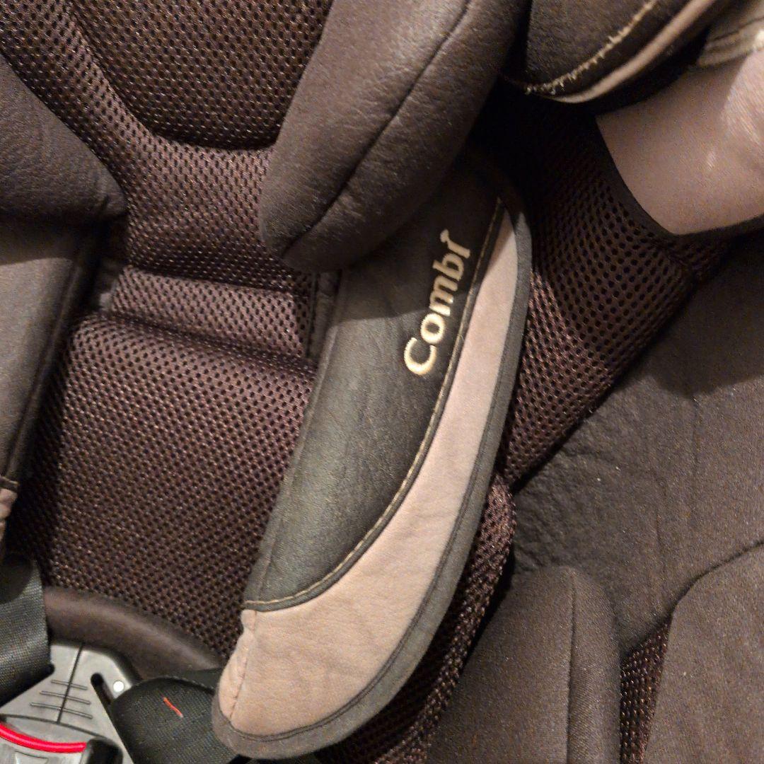 COMBIチャイルドシート新生児〜