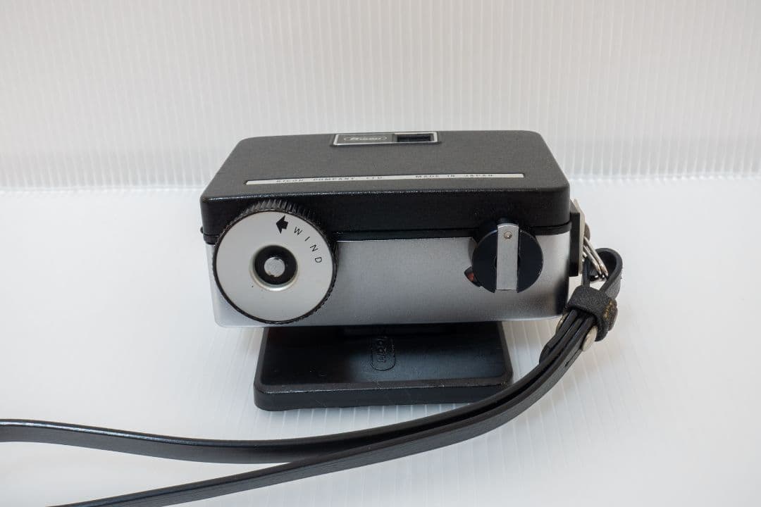 ⑪【美品・整備済品】RICOH AUTO HALF E 「レッドフラワー」