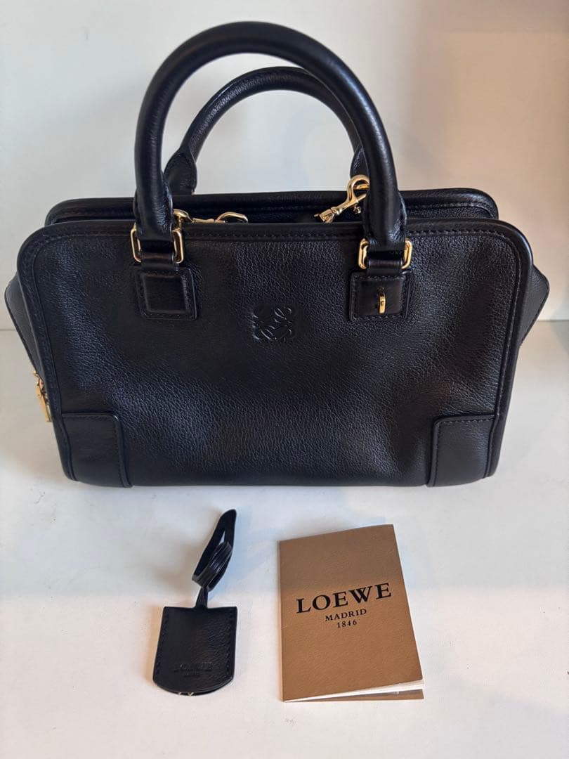 LOEWE アマソナ23 ブラック　レザーハンドバッグ