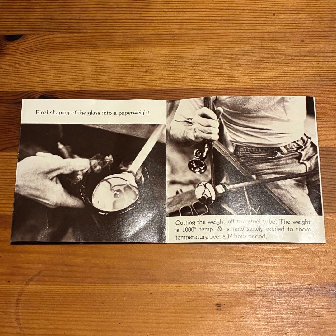 Orient & Flume Art Glass ガラス ペーパーウェイト