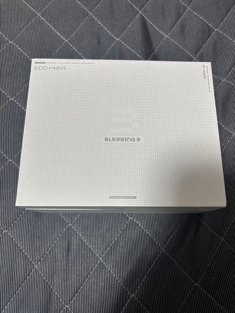 イヤホン moondrop Blessing 3