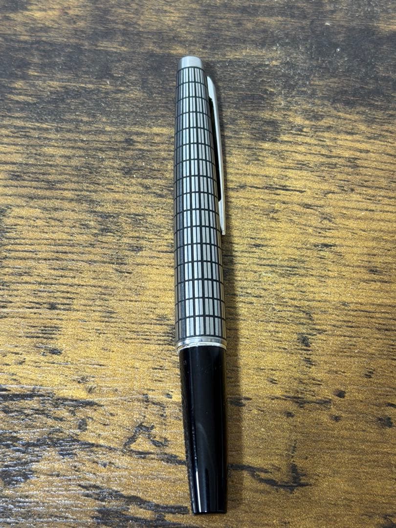 新品未使用　1976年製　蝕刻　エリート　18金　万年筆　パイロット　細字