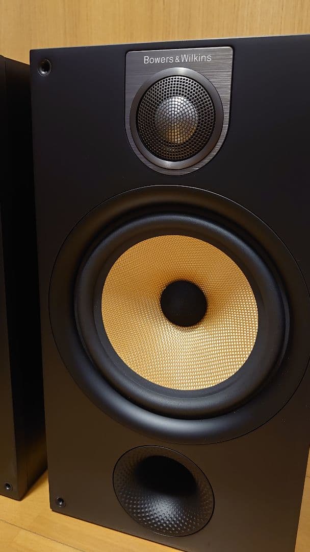 B&W スピーカー 685S2