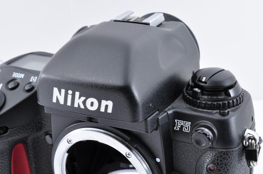 超特価 Nikon F5 35mm SLR Film Camera #DD11