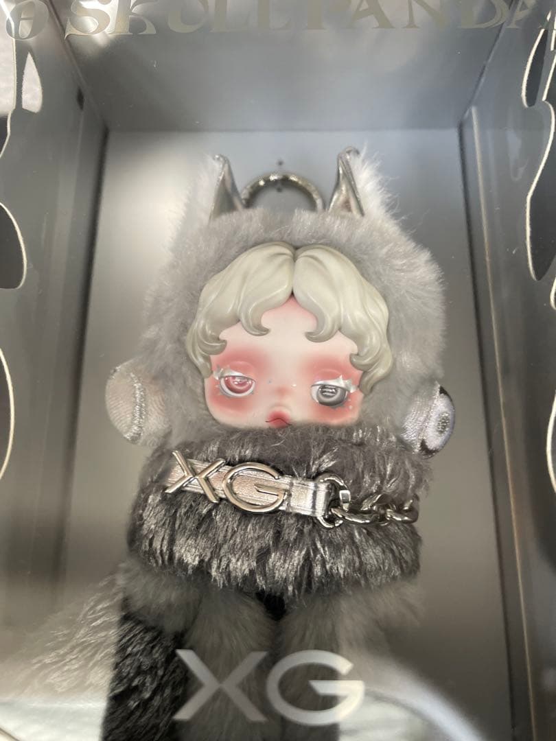 POPMART SKULLPANDA XG コラボ　日本限定　スカルパンダ