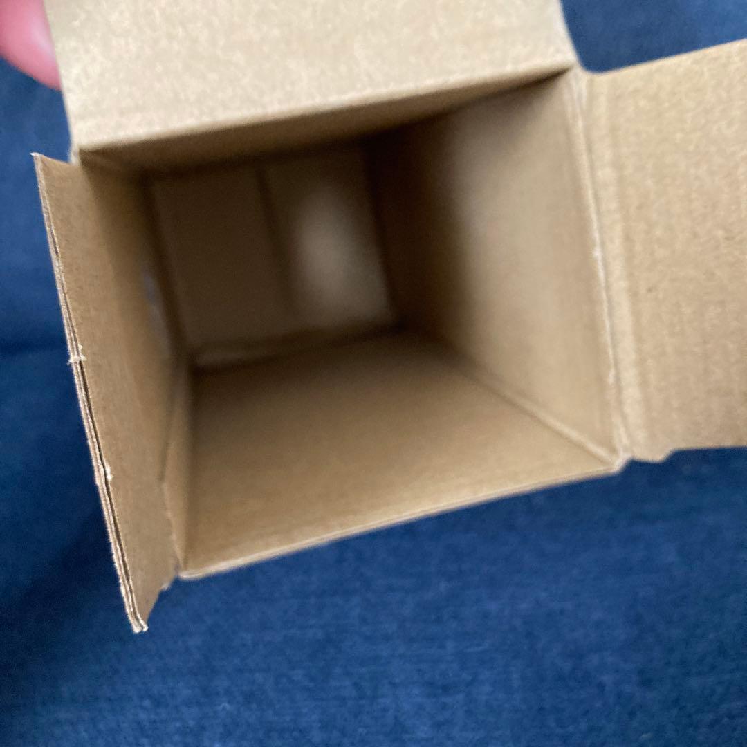 トヨタ クラウン RSアドバンス プレシャスホワイトパール　カラーサンプル