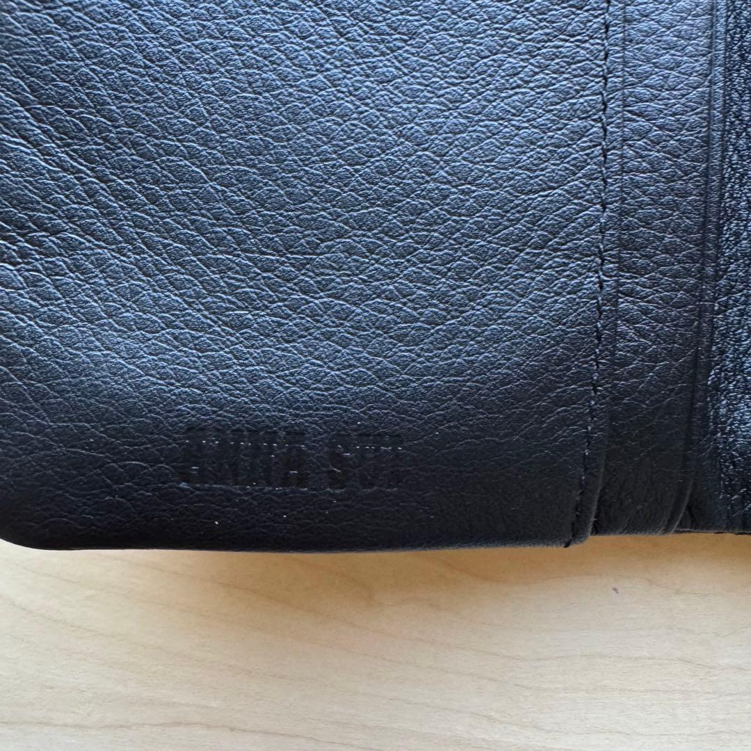 ★新品★ANNA SUI　アナスイ　レザー　がま口　二つ折り財布　黒　ブラック