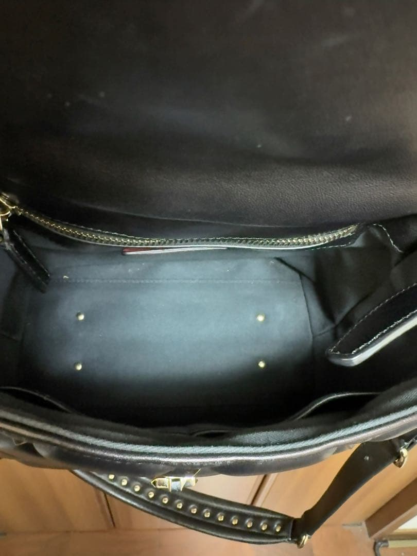 ¥82,000→¥69,500バレンティノ キャンディースタッズレザーバッグ