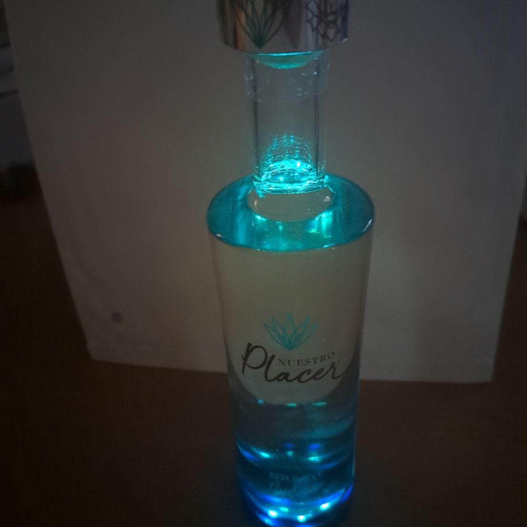 その他 TEQUILA REPOSADO NUESTRO Placer