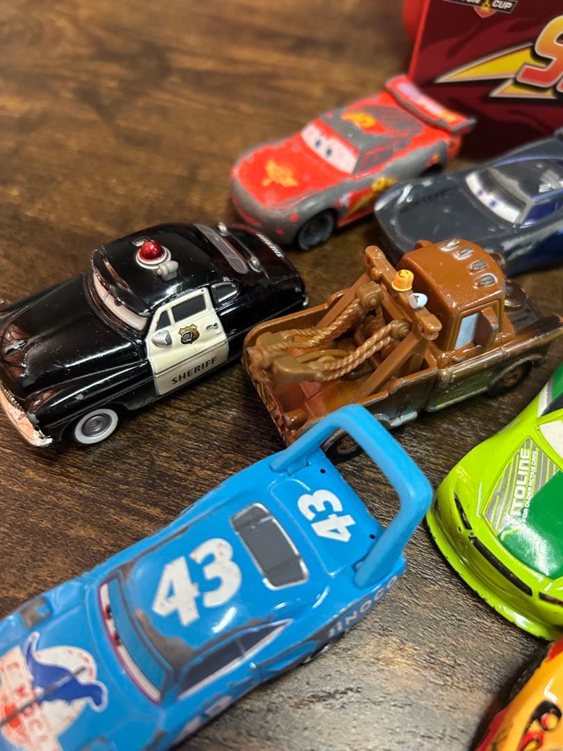 カーズ　カーズまとめ売り　カーズトミカ　おすすめ