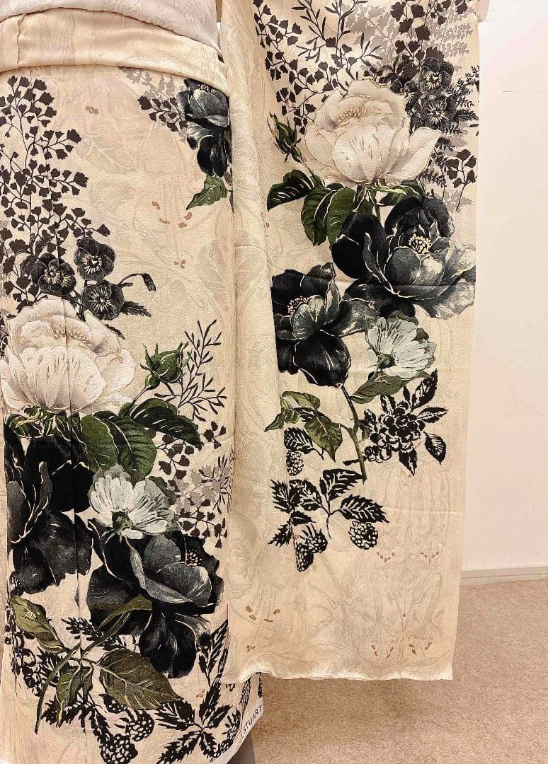 ジルスチュアート　振袖のみ　6/29まで出品