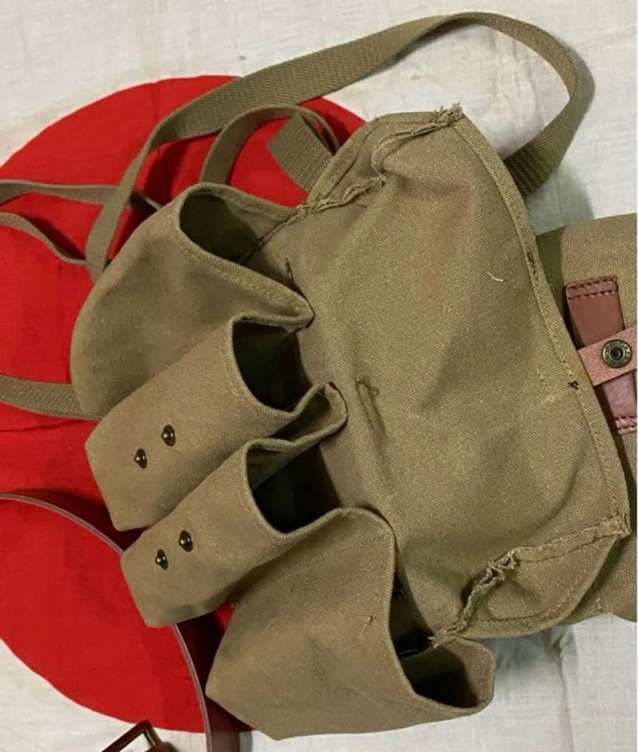 A）日本軍 八八、八九式重擲弾筒弾嚢セット（廉価版、複製品）帯革付き★サバゲ