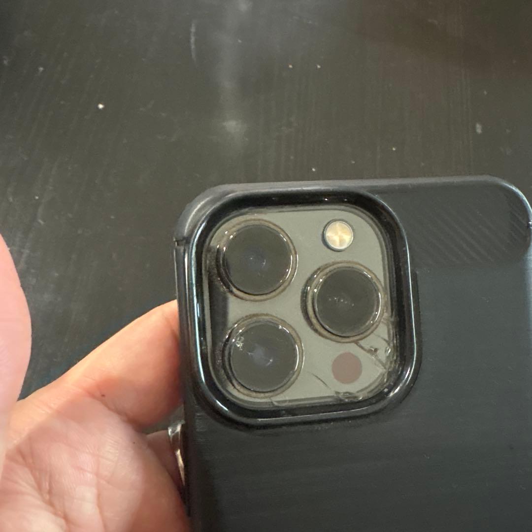 Apple iPhone 13 Pro グラファイト 本体カバー付き最終値下げ