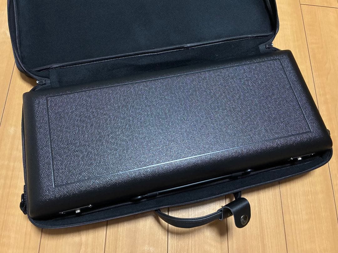 イングリッシュホルン ハードケース カバー付き 未使用 (オーボエ)