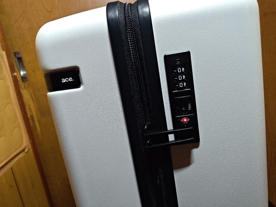 ファミペイオリジナルスーツケース ファミリーマート キャリーケース