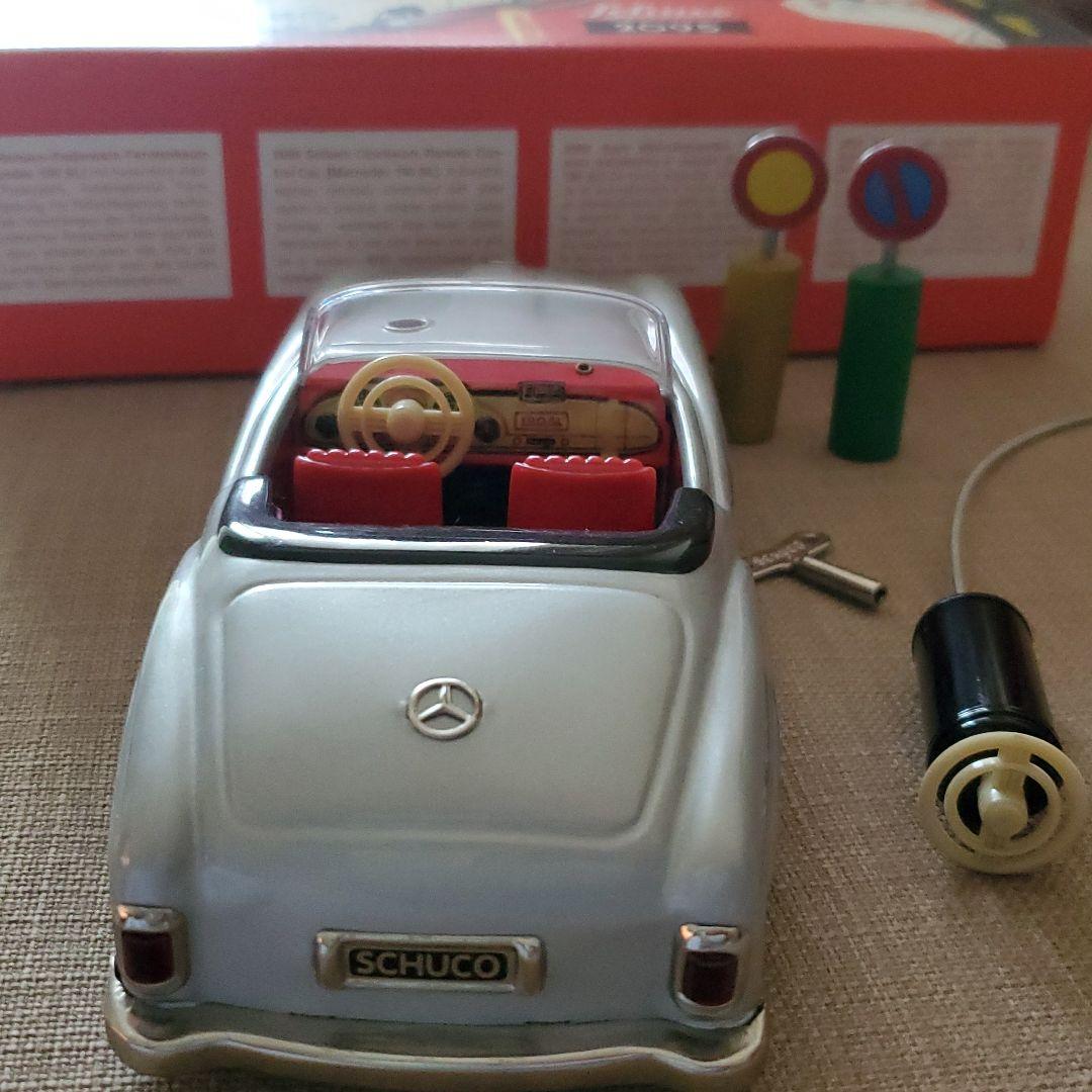 ミニカー Schuco MERCEDES 190SL