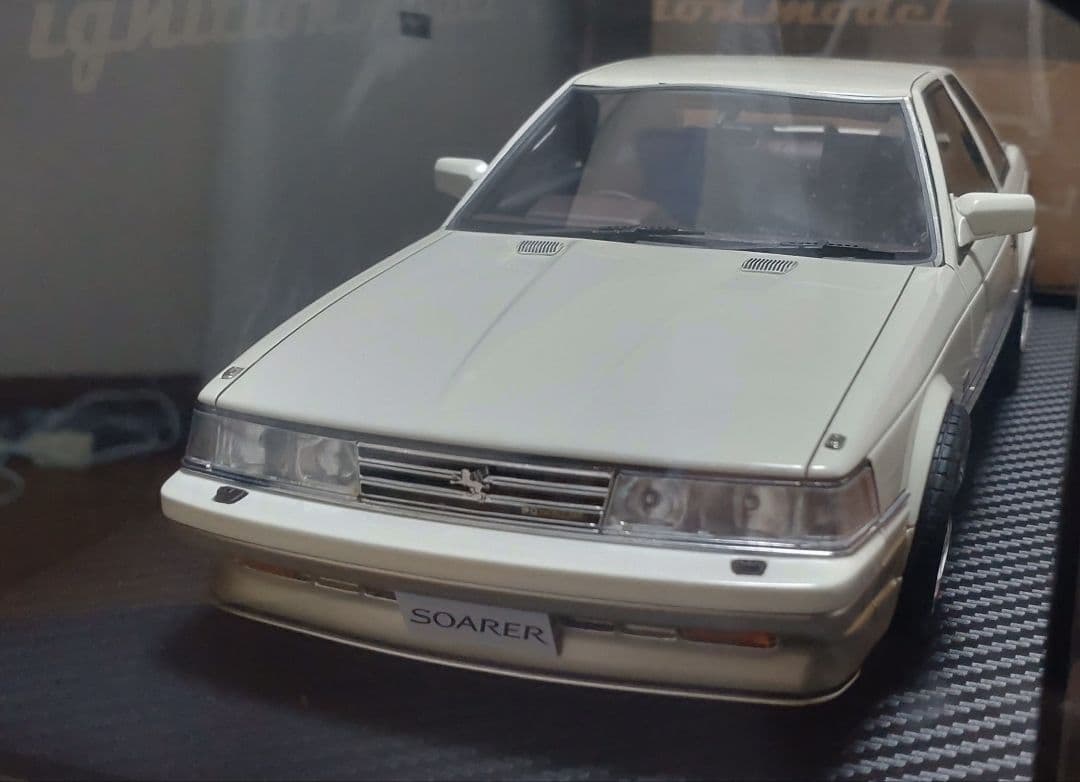 イグニッションモデル　トヨタ ソアラー 3.0 GT Limited 1/18