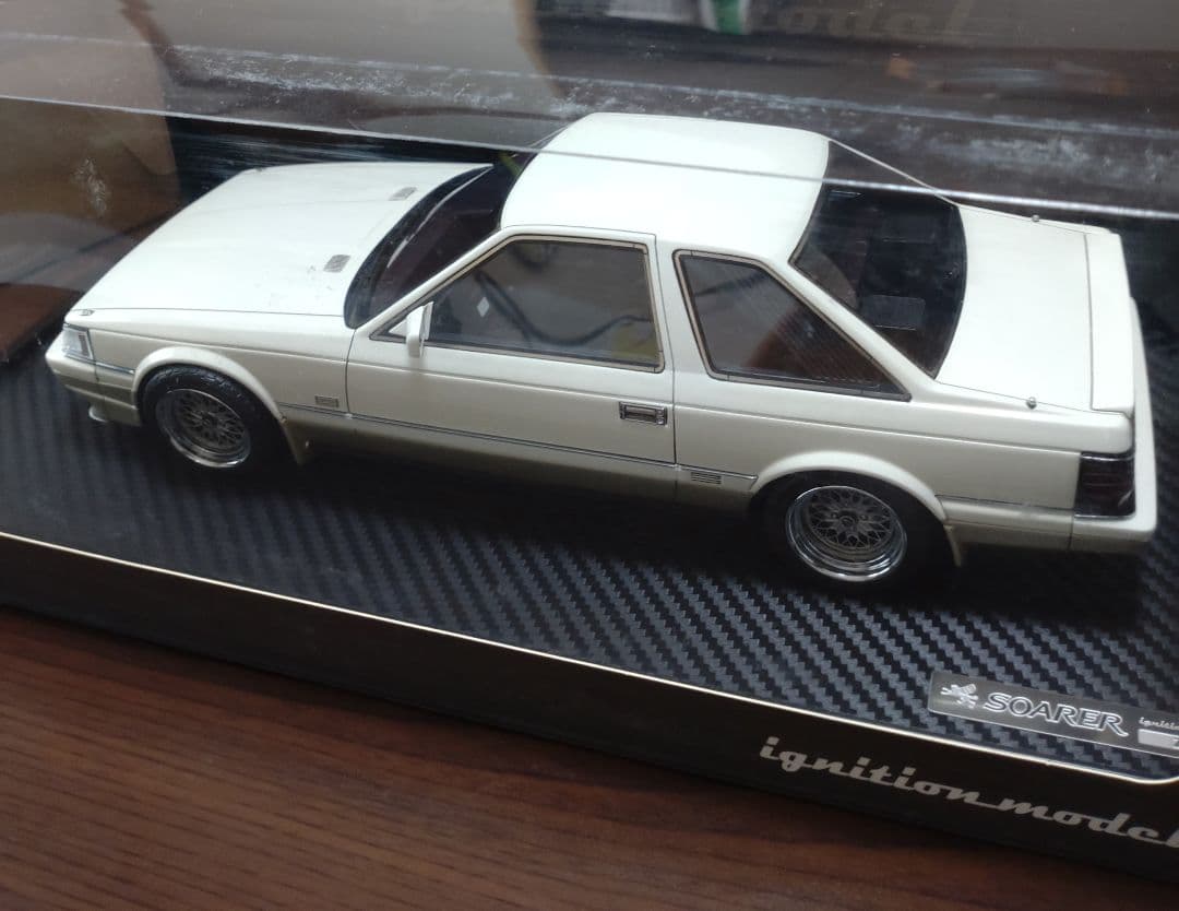 イグニッションモデル　トヨタ ソアラー 3.0 GT Limited 1/18