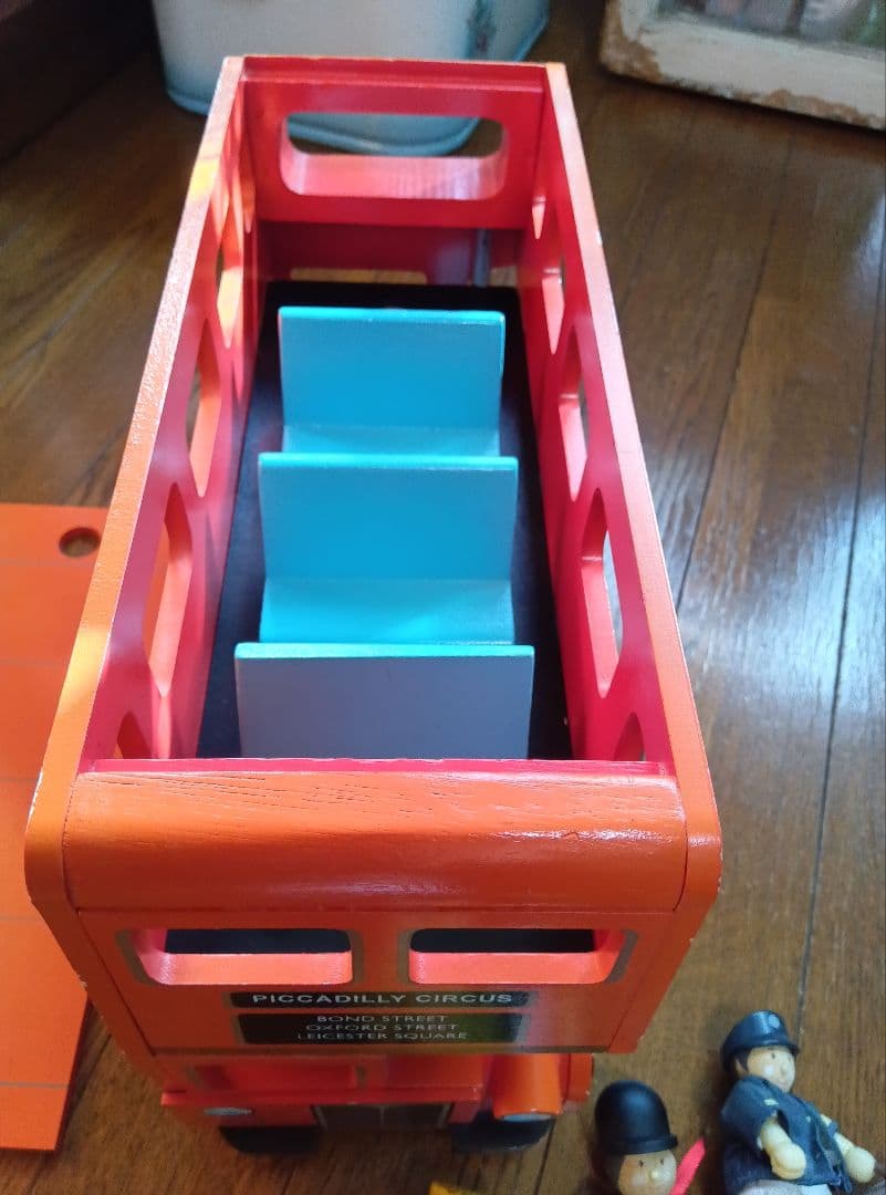 木製　ロンドンバス