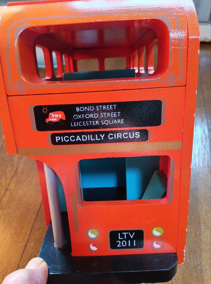 木製　ロンドンバス