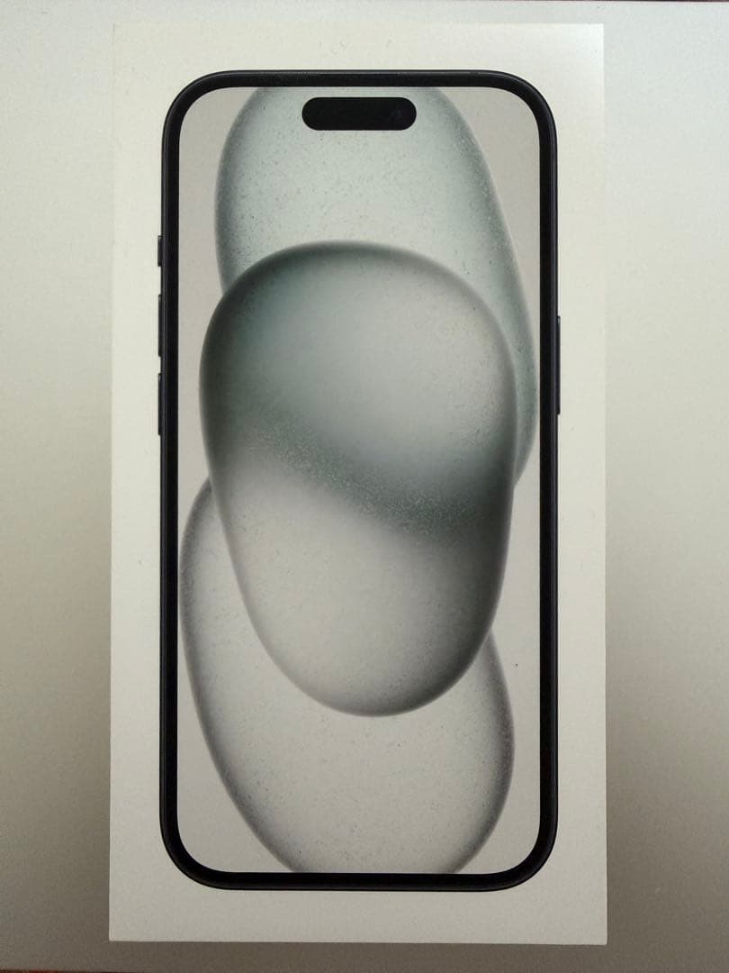 美品 iPhone15 Black ブラック 128GB