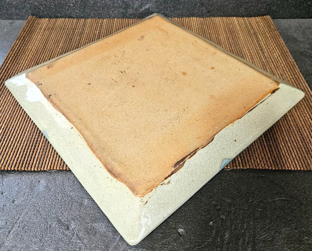 【真作保証❗】益子焼　佐久間藤太郎作　鉄砂　梅の図　飾り角皿　佐久間藤也鑑定識箱