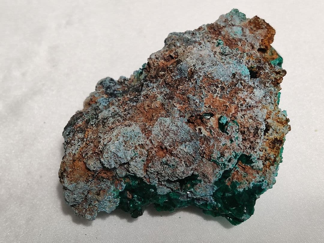 パワーストーン　天然石　原石　ダイオプテーズ　180g　No.560