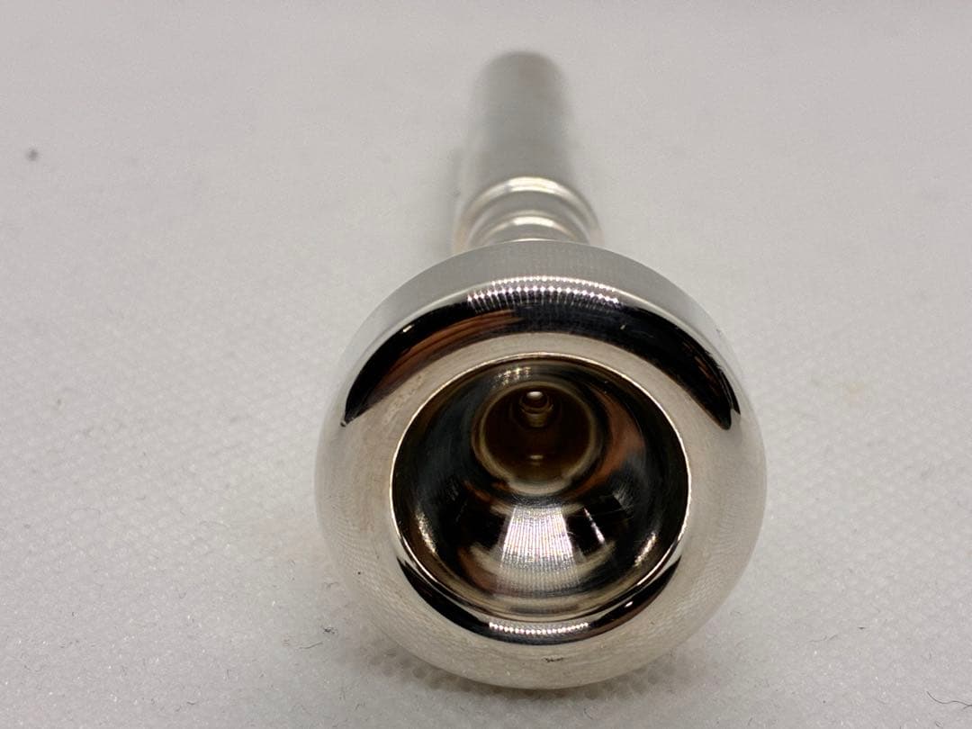 トランペットマウスピース Lube Master Three