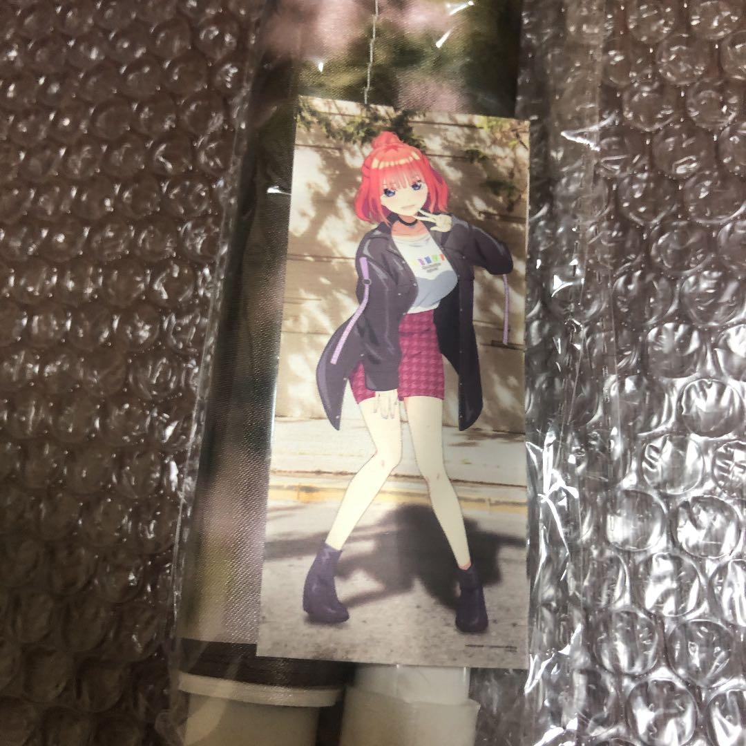 五等分の花嫁 アパレル 中野二乃 等身大タペストリー コラボ