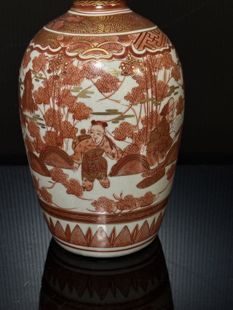 湖東焼 金蘭赤絵 人物図 花瓶 徳利 在銘