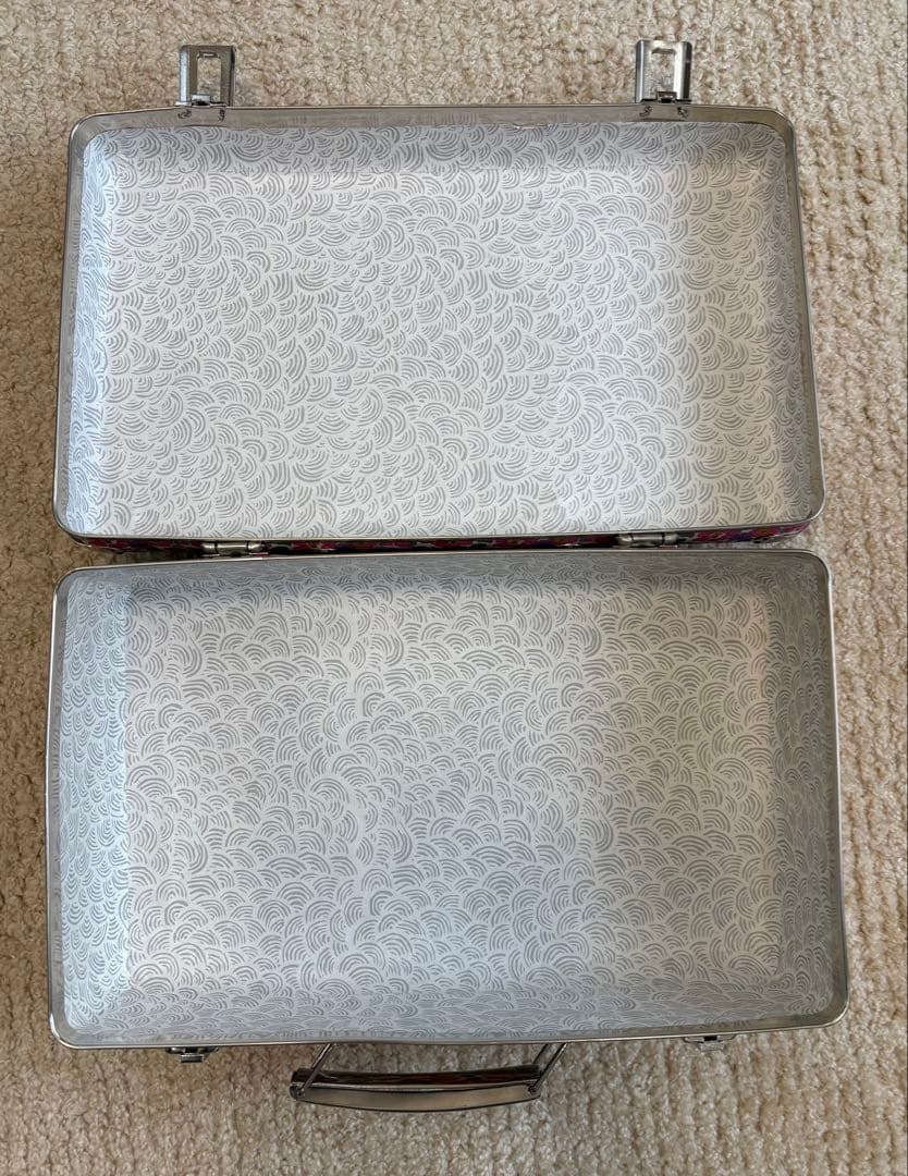 未使用品 リバティ トランク caramel リバティ柄クッション付き