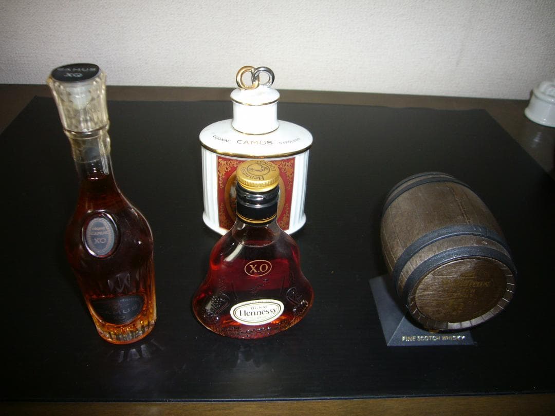 ミニチュアボトルコレクション　22本