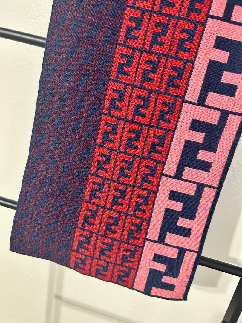 FENDI ロゴマフラー/ズッカ柄/ピンク