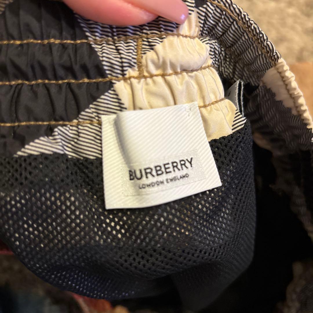 Burberry 水着　ショーツ　メンズ　Sサイズ