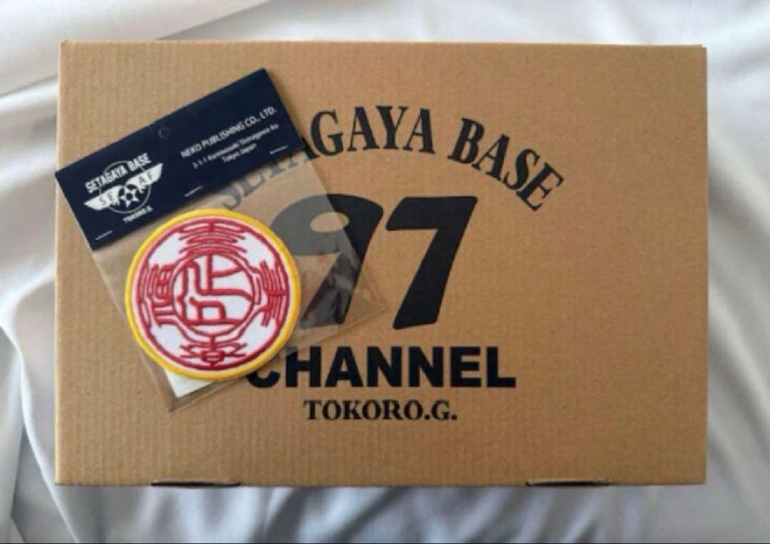 所さんの世田谷ベース　97 チャンネル　 ベルクロスニーカー 27㎝ /ワッペン