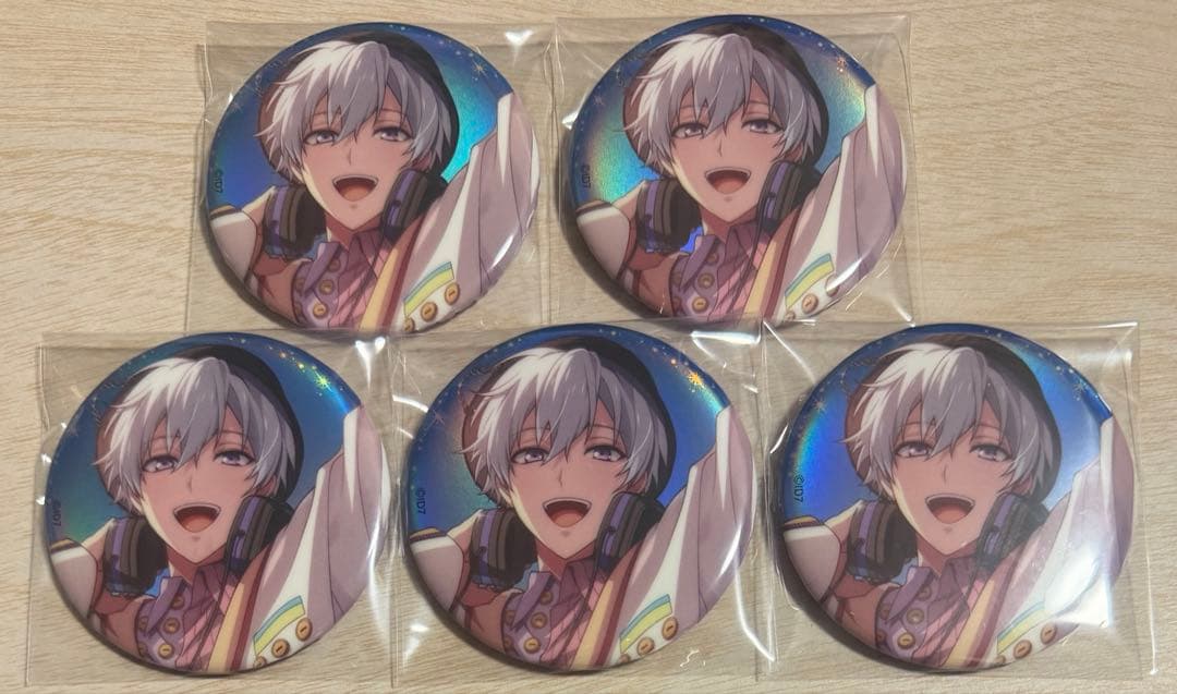 アイナナ 16PRODUCERS 缶バッジ 逢坂壮五