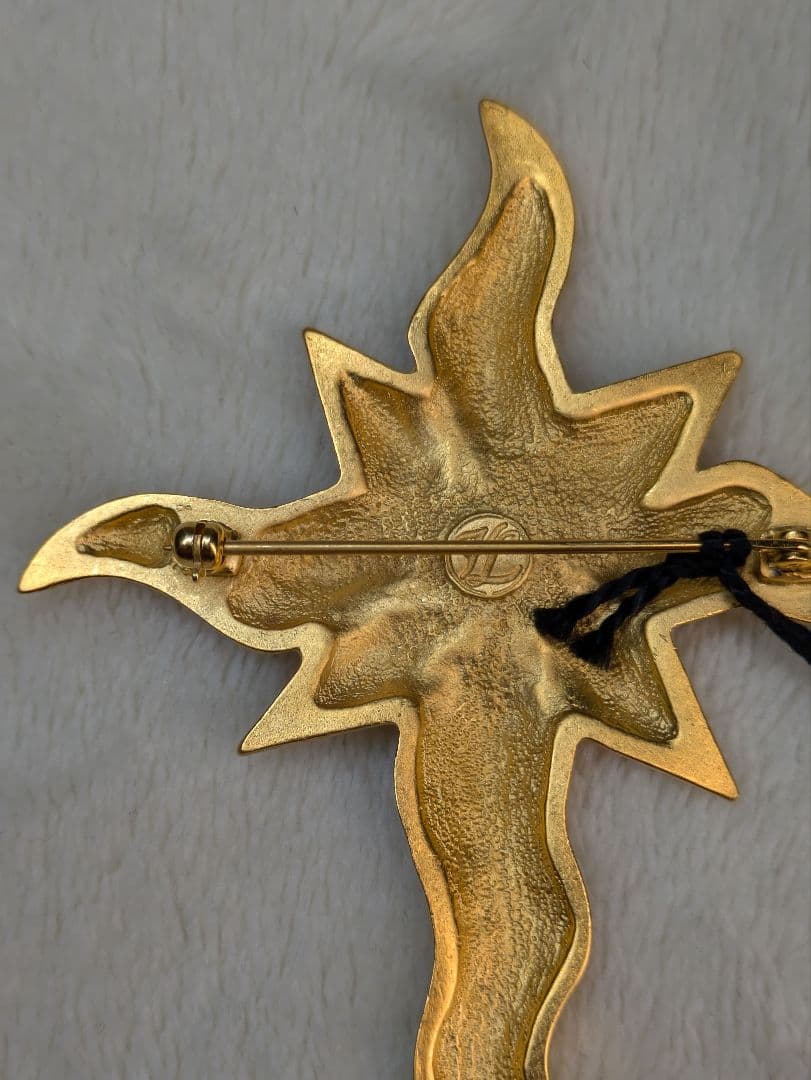 カールラガーフェルド　パール　ゴールド　ブローチ　シャネル　ヴィンテージ