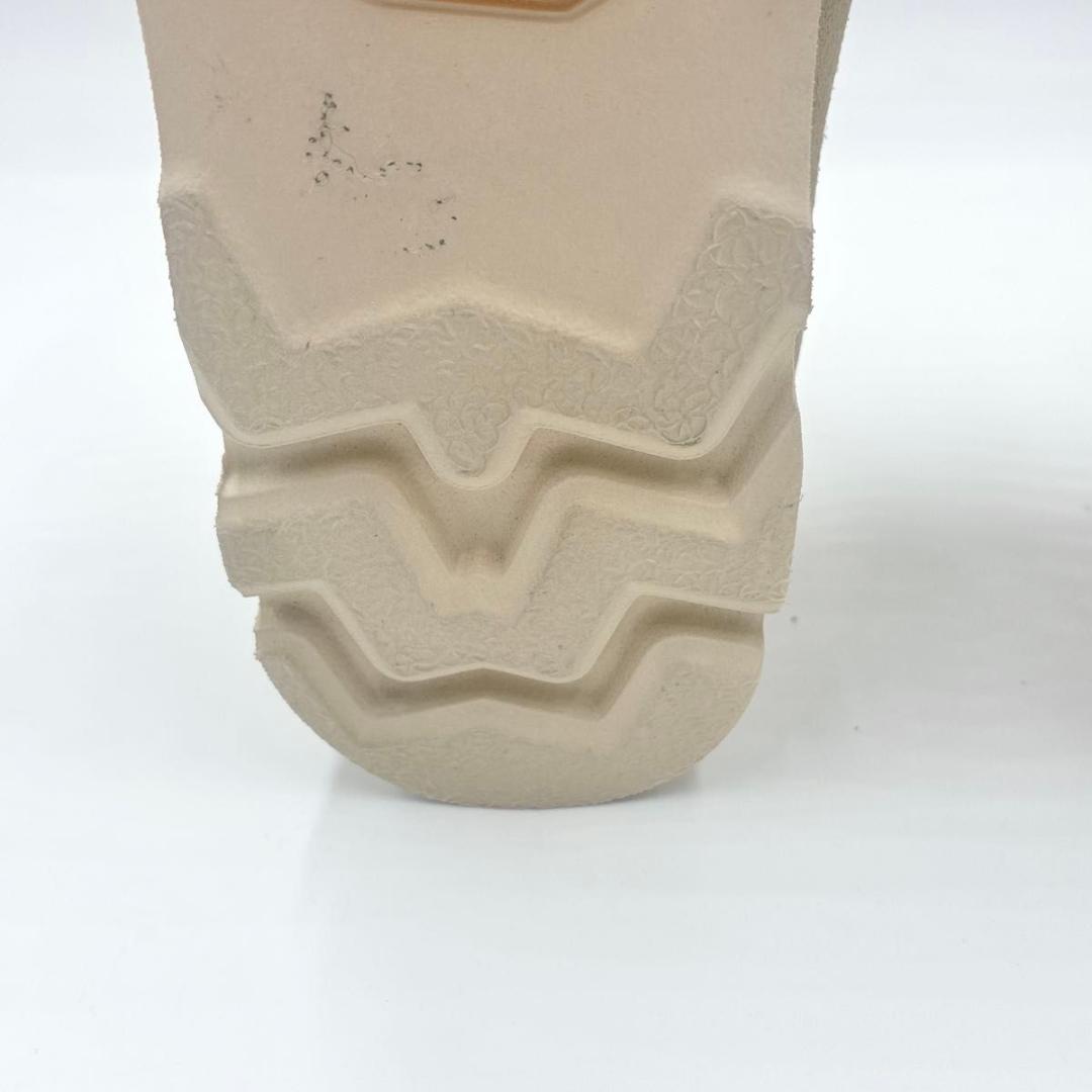 フトシ　クラークス ワラビー ゴアテックス スエード メープル ベージュ