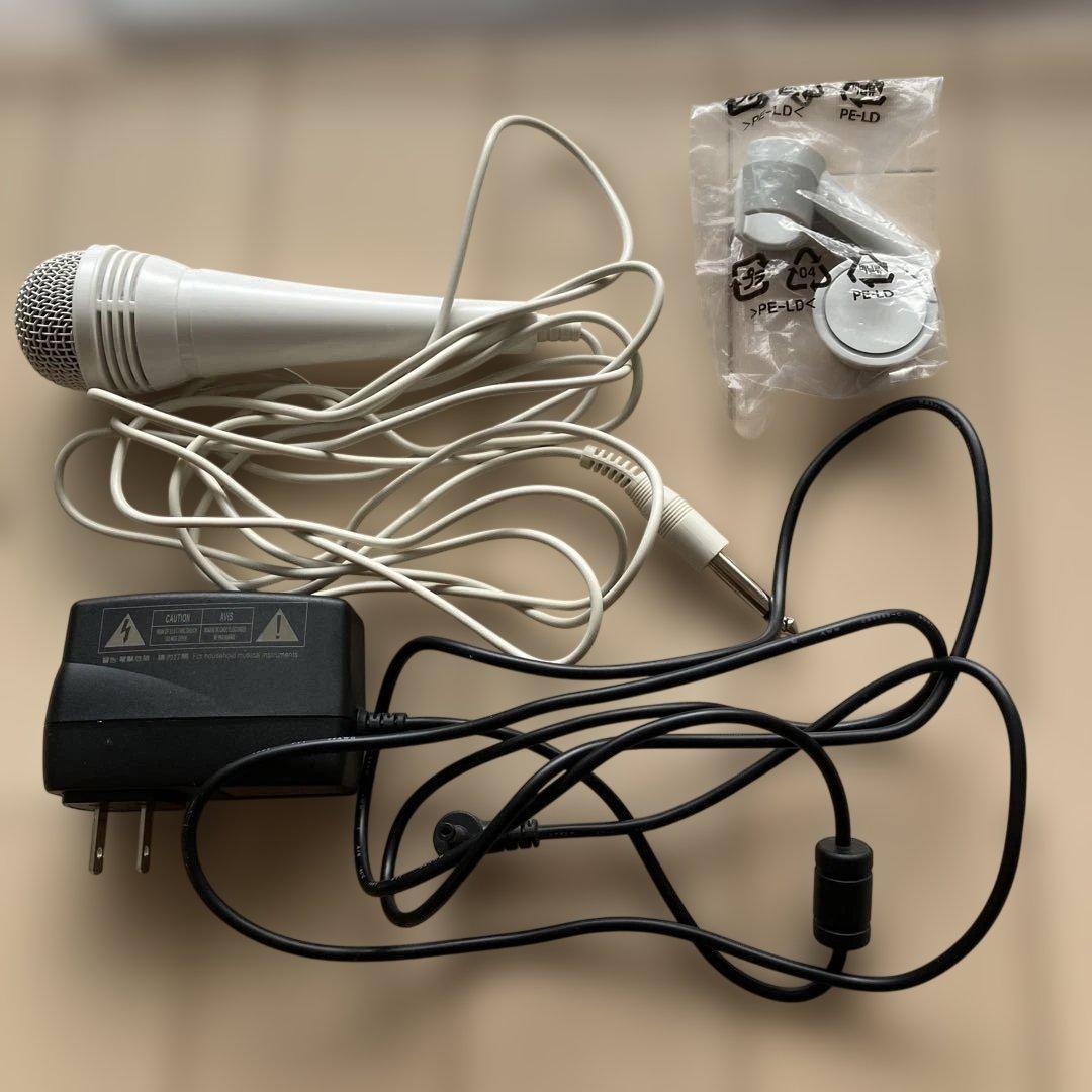 CASIO LK-330 Casioton光ナビゲーションキーボード　61鍵盤