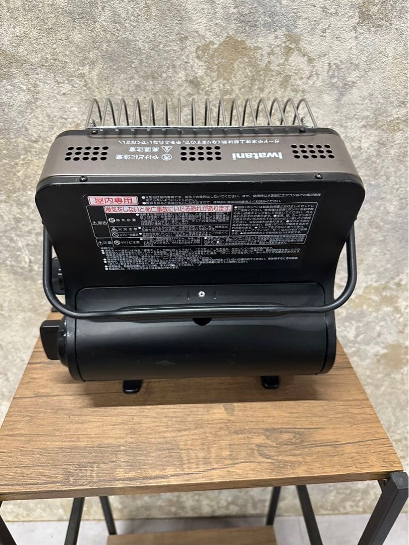 イワタニ　カセットガスストーブ　CB-STV-EX2