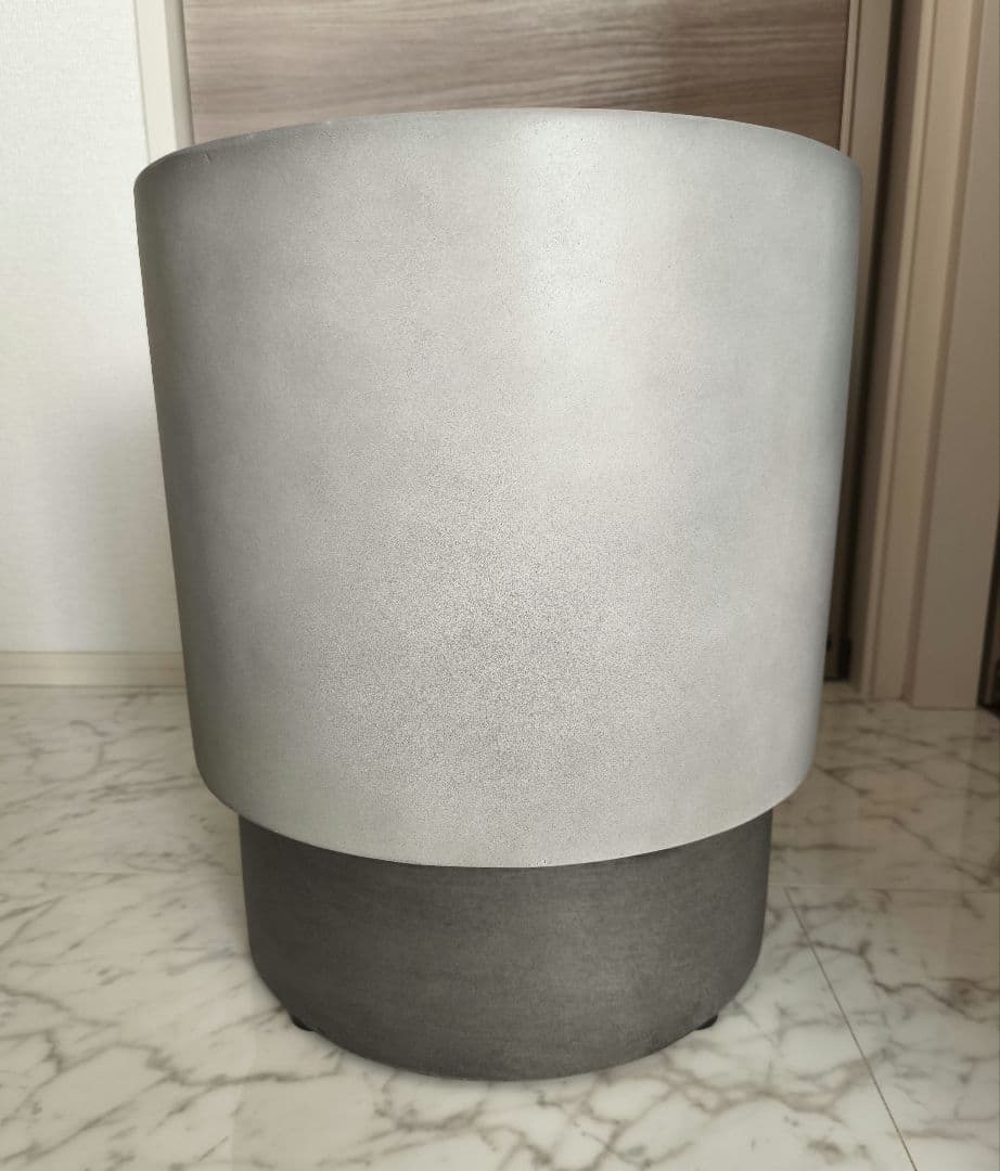 グラオ　サイドテーブル